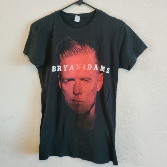 Bryan Adams women's concert tee Reckless 2015 tour - Picture 1 of 7